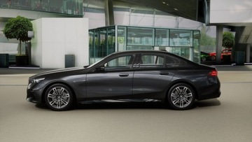 BMW Seria 5 G90-91 Touring 2.0 520d 197KM 2025 BMW 520 xDrive Limuzyna - Dostępny od ręki!, zdjęcie 4