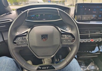 Peugeot 2008 II e-SUV Facelifting Elektryczny 54kWh 156KM 2023 Peugeot 2008 e-2008 54kWh GT SalonPL 156KM Najmocnieszy FV23 Kredyt 0 Leas, zdjęcie 22
