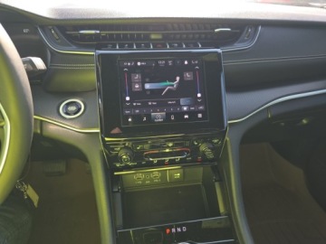 Jeep Grand Cherokee V 2024 Jeep Grand Cherokee Altitude 2024 3.6 Benzyna 293KM, zdjęcie 14