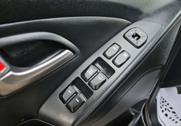 Hyundai ix35 SUV 1.6 GDI 135KM 2012 Hyundai ix35 Sliczny 1.6 Benzyna BOGATA WERSJA Oryginal ZADBANY 2013r Wyja, zdjęcie 15