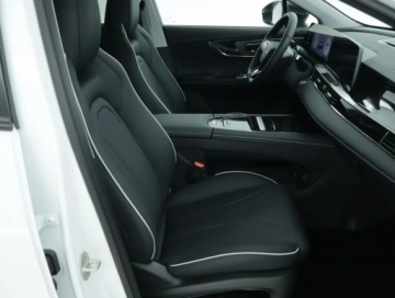 Omoda 5 1.6 T-GDI 147KM 2025 Omoda 5 1.6 T, Serwis ASO, Automat, VAT 23%, zdjęcie 8