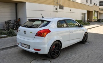 Kia Proceed 2009 Kia ProCeed 1.4 bezwypadkowy Lift 151 tys. km 1.4 Benzyna 90KM, zdjęcie 3