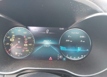 Mercedes Klasa C W206 Limuzyna 2.0 300 258KM 2021 Mercedes-Benz Klasa C MERCEDES-BENZ C 300 SEDAN 2.0 Benzyna 259KM, zdjęcie 11