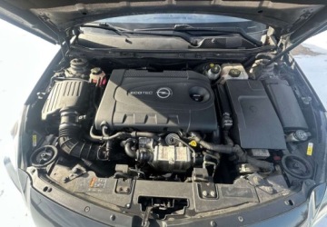 Opel Insignia I Sports Tourer Facelifting 2.0 CDTI BiTurbo ECOTEC 195KM 2014 Opel Insignia Opel Insignia 2.0 Diesel 195KM, zdjęcie 35