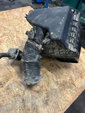 TOYOTA CAMRY USA VIII XV70 2018 2.5 POUZDRO FILTRU VZDUCHU TRUBKA