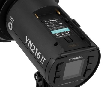 Светодиодная лампа Yongnuo YN216 II - WB (2700 К - 8000 К)