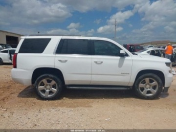 Chevrolet Tahoe GMT900 2017 Chevrolet Tahoe 2017 Chevrolet Tahoe 2WD 4dr LS 5.3 Benzyna 355KM, zdjęcie 5
