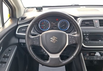 Suzuki SX4 II S-cross 1.6 VVT 120KM 2015 Suzuki SX4 S-Cross 1.6 Premium 1.6 Benzyna 120KM, zdjęcie 8