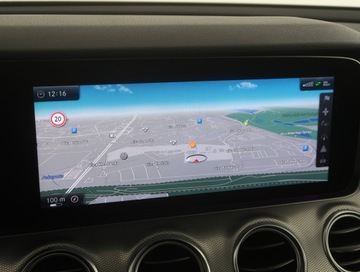 Mercedes Klasa E W213 Limuzyna 2.0 220d 194KM 2016 Mercedes E E 220 d, Salon Polska, 191 KM, Automat, zdjęcie 12