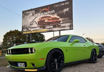 Dodge Challenger III 2015 Dodge Challenger Dodge Challenger 6.4 SRT Scat Pack SHAKER alpine alcantar, zdjęcie 32