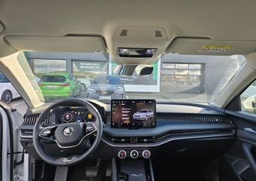 Skoda Superb III Kombi Facelifting 1.5 TSI 150KM 2024 Skoda Superb Selection DSG / Pakiet Design Selecti, zdjęcie 8