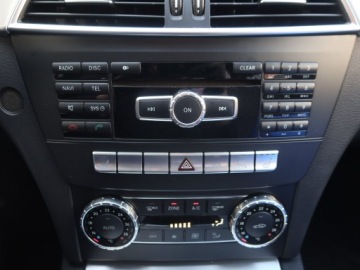 Mercedes Klasa C W205 Limuzyna 180 156KM 2013 Mercedes C C 180, Skóra, Navi, Klima, Klimatronic, zdjęcie 15