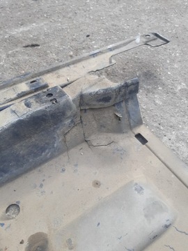 AUDI Q5 8R КРЫШКА ПАНЕЛЬ ПОЛА ШАССИ ЛЕВАЯ 8R0825207C