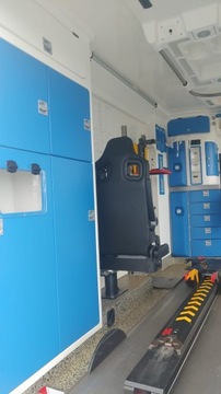 ZABUDOWA KARETKI AMBULANCE MERCEDES SPRINTER II