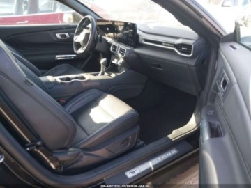 Ford Mustang VI 2024 Ford Mustang Gt Premium 2024 5.0 Benzyna 480KM, zdjęcie 9