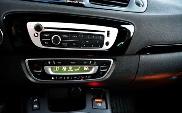 Renault Scenic III Van Facelifting 1.6 dCi eco2 130KM 2013 Renault Scenic Lift Nawigacja, 7osobowa wersja, BOSE 1.6 Diesel 130KM, zdjęcie 6