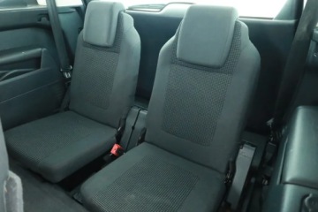 Peugeot 5008 I Minivan Facelifting 1.6 BlueHDi 120KM 2015 Peugeot 5008 1.6 BlueHDi, 7 miejsc, Klima, zdjęcie 14
