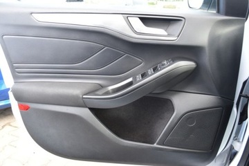 Ford Focus IV Kombi Facelifting 1.0 EcoBoost 125KM 2023 Ford Focus SalonPL 1.0 125KM Combi Titanium Climatronic Tempomat LED VAT23, zdjęcie 22