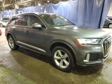 Audi Q7 II 2022 Audi Q7 2022, 2.0L, 4x4, PREMIUM PLUS, porysowany lakier 2.0 Benzyna 248KM, zdjęcie 2