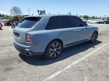 Rolls-Royce 2021 Rolls-Royce Cullinan 2021 6.8l 6.8 Benzyna 563KM, zdjęcie 3