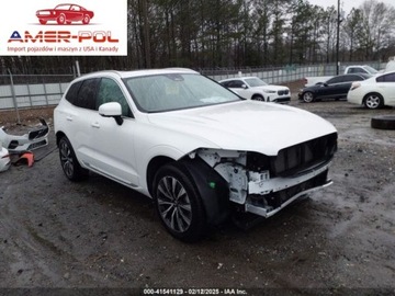 Volvo XC60 II 2023 Volvo XC 60 B5 Plus Bright Theme, 2023r., 4x4, 2.0L 2.0 Benzyna 247KM