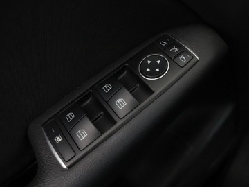 Mercedes Klasa B W246 Sports Tourer 180 BlueEFFICIENCY 122KM 2015 Mercedes B 180 navi czujniki parkowania, zdjęcie 30