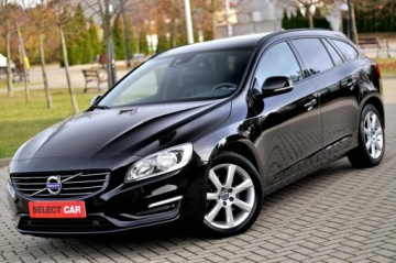 Volvo V60 I Kombi Facelifting 2.0 D3 DRIVE-E 150KM 2016 Volvo V60 Black Edition LiFt 2,0 D3 150Km Ledy, zdjęcie 11