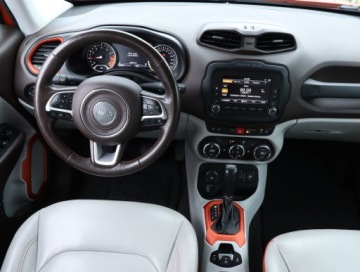 Jeep Renegade SUV 1.4 MultiAir 170KM 2015 Jeep Renegade 1.4 MultiAir, Salon Polska, zdjęcie 6