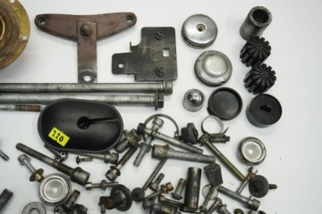 BMW R 1200 C 97-04 БОЛТЫ ВИНТЫ