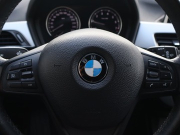 BMW X1 F48 2018 BMW X1 sDrive18i, Salon Polska, Serwis ASO, zdjęcie 17