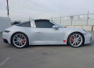 Porsche 911 992 Carrera S 3.0  450KM 2023 Porsche 911 PORSCHE 911 EDITION 50 YEARS PORSCHE DESIGNTARGA 4 GTSTARGA 4S, zdjęcie 1