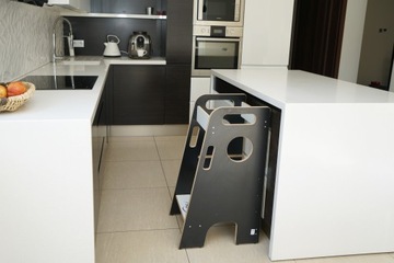 Деревянный кухонный помощник для ребенка. Складная кухонная доска 2 в 1.