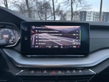 Skoda Octavia IV Kombi 2.0 TDI 115KM 2022 Skoda Octavia FV-23%, ASO, Bezwypadkowy,, zdjęcie 17