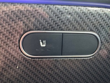 Mercedes GLB SUV 1.3 200 163KM 2023 Mercedes-Benz GLB 1.3 Benzyna 163KM, zdjęcie 26