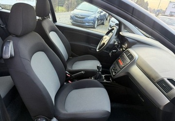 Fiat Punto Punto 2012 Hatchback 3d 1.2 8v 69KM 2013 Fiat Grande Punto 1,2 69KM Klimatyzacja 1.2 Benzyna 69KM, zdjęcie 18