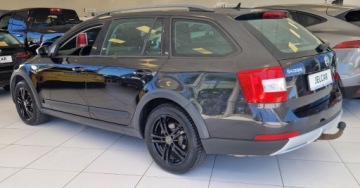 Skoda Octavia III Scout 2.0 TDI 184KM 2016 Skoda Octavia 2.0 TDI 184KM Scout DSG 4x4 Panoramadach 2.0 Diesel 184KM, zdjęcie 5