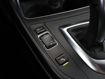 BMW Seria 2 F22-F23-F45-F46 Coupe Facelifting 225d 224KM 2018 BMW 225 GRATIS! Pakiet Serwisowy o wartości 1500, zdjęcie 30