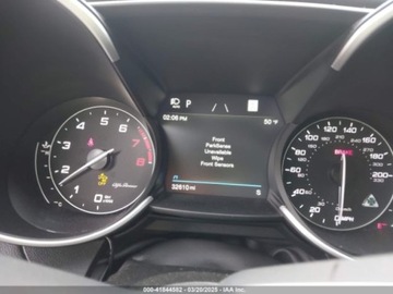 Alfa Romeo Giulia II 2023 Alfa Romeo Giulia Quadrifoglio 2023 2.9l 2.9 Benzyna 505KM, zdjęcie 10