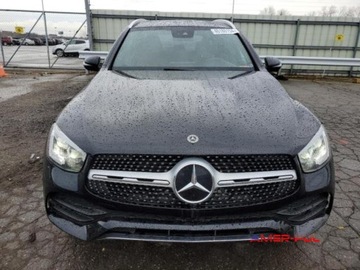 Mercedes GLC C254/X254 2022 Mercedes-Benz GLC 2022 r. 2,0L od ubezpieczalni Benzyna 255KM, zdjęcie 2