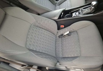 Toyota C-HR I Crossover Facelifting 1.8 Hybrid 122KM 2021 Toyota C-HR Toyota C-HR 1.8 Hybryda 122KM, zdjęcie 13