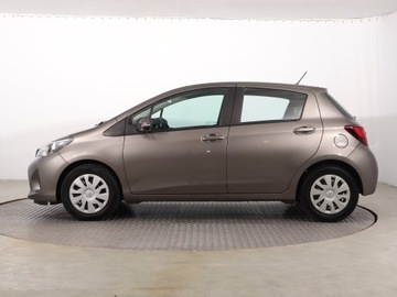Toyota Yaris III Hatchback 5d Facelifting 1.0 VVT-i 69KM 2016 Toyota Yaris 1.0 VVT-i, Salon Polska, zdjęcie 2