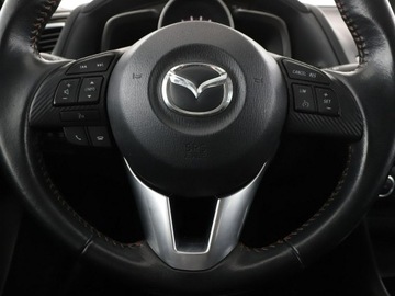 Mazda 3 III Hatchback  2.0 SKYACTIV-G 120KM 2015 Mazda 3 navi klima auto czujniki parkowania grzane, zdjęcie 20