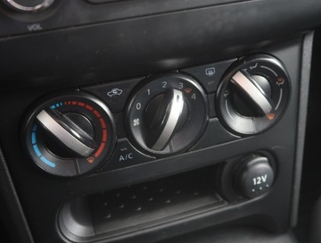 Nissan Qashqai I Crossover Facelifting  1.6 117KM 2012 Nissan Qashqai 1.6, Klima, Tempomat, zdjęcie 11