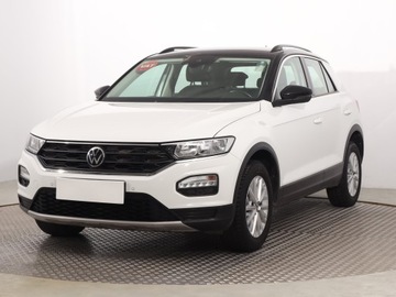 Volkswagen T-Roc I SUV 1.0 TSI 110KM 2021 VW T-Roc 1.0 TSI, Salon Polska, VAT 23%, Klima, zdjęcie 1