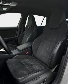 Skoda Superb III Kombi Facelifting 2.0 TSI 190KM 2020 Skoda Superb Sportowe fotele - Grzana szyba - Kierownica - Fotele - Faktur, zdjęcie 30