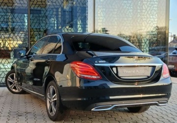 Mercedes Klasa C W205 Limuzyna 180 156KM 2018 Mercedes-Benz Klasa C C 180 9G-TRONIC Salon PL Vat Marza Apple Car Pla, zdjęcie 10