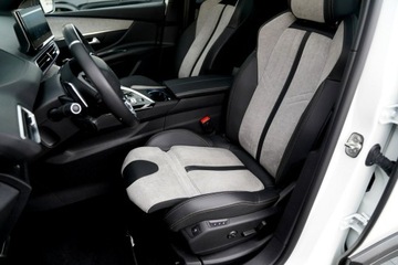 Peugeot 3008 II Plug-In Hybrid Facelifting 1.6 HYBRID4 300KM 2022 Peugeot 3008 GT full led skóra masaze ACC kamera, zdjęcie 19