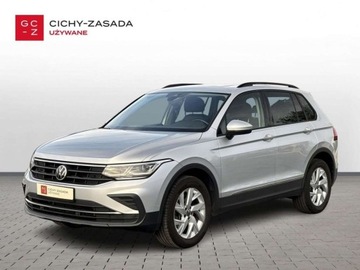 Volkswagen Tiguan II SUV Facelifting 2.0 TDI 200KM 2020 Volkswagen Tiguan FV23, 4x4, webasto, panorama, hak, LED Matrix, APP Conne