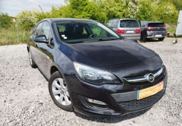 Opel Astra J GTC 1.4 100KM 2014 Opel Astra Opel Astra j 1.4 16v klima pds stan bdb gwarncja przebiegu 1.4, zdjęcie 1