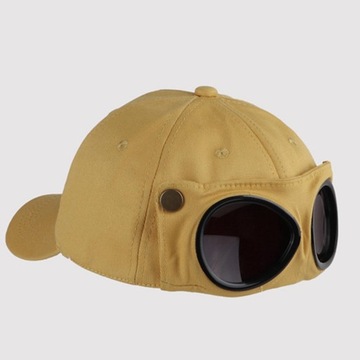 Nowoczesna czapka bejsbolówka z okularami typ